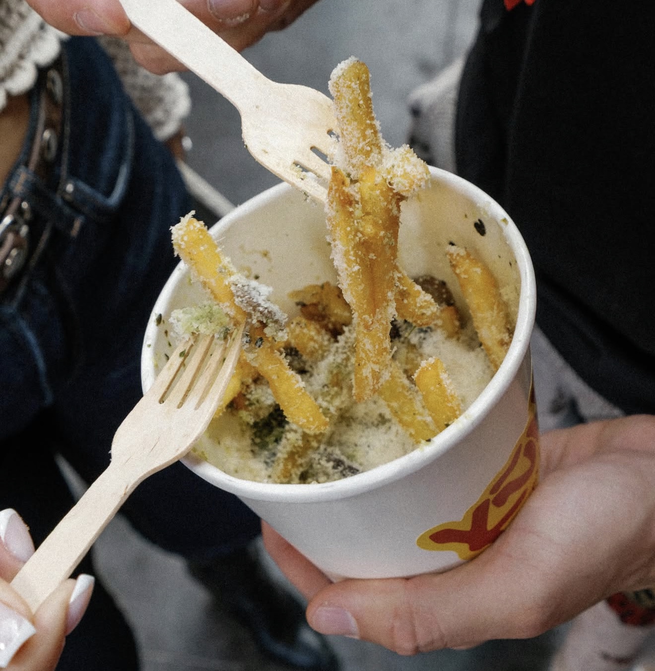 Street-food presentation detail